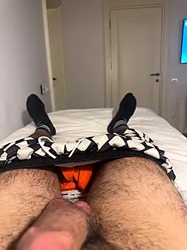 Mamijordi online show from December 22, 2025, 8:17 pm