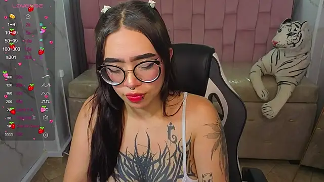 Snapshot of Anni_acker_b chatting on November 26, 2025, 3:07 am Anni acker b online show from November 26, 2025, 3:07 am