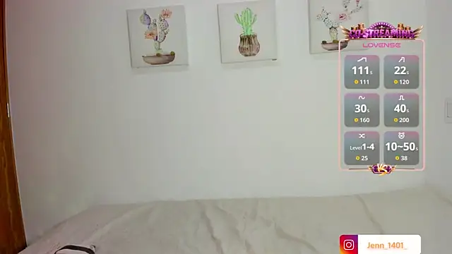 Snapshot of lizzy_pink3 chatting on June 14, 2026, 8:22 pm lizzy pink3 online show from June 14, 2026, 8:22 pm