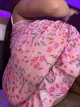 MelanieHillss online show from July 7, 2026, 6:47 am