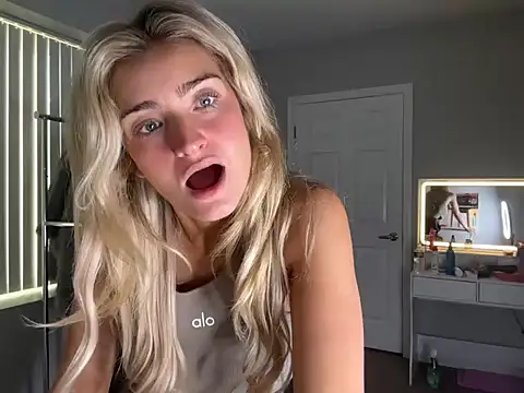 meggsworld online show from October 1, 2025, 11:27 am