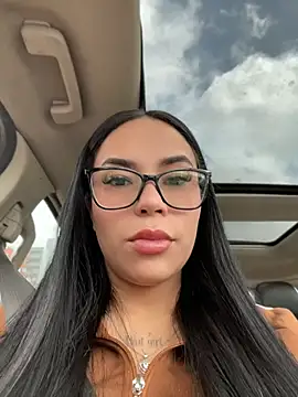 Naatalia online show from July 30, 2026, 1:43 pm