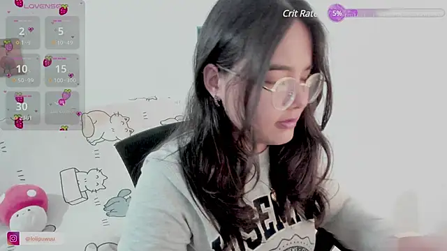 Naoko 7w7 online show from March 13, 2025, 1:29 pm