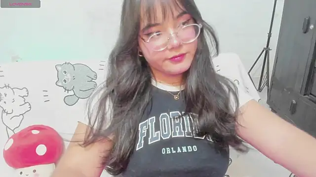 Snapshot of Naoko_7w7 chatting on July 10, 2026, 2:38 am Naoko 7w7 online show from July 10, 2026, 2:38 am