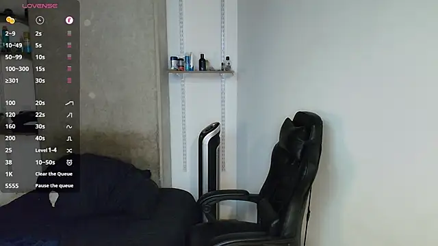 Snapshot of kevin_jef chatting on May 19, 2026, 2:18 am kevin jef online show from May 19, 2026, 2:18 am
