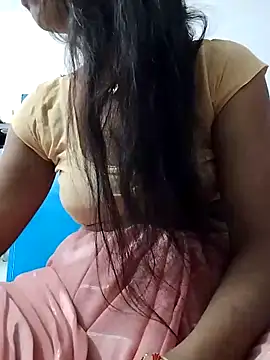 MEENA ROY online show from March 3, 2025, 7:32 am