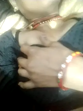 MEENA ROY online show from March 22, 2025, 5:52 pm