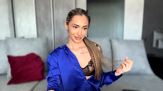 alissadreams online show from June 14, 2026, 8:27 am