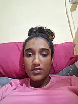 indianpink lips online show from October 12, 2025, 6:18 pm