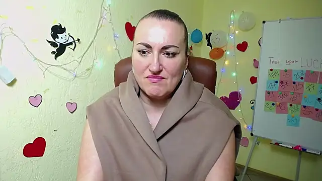 DianaMGG online show from February 27, 2025, 12:13 pm