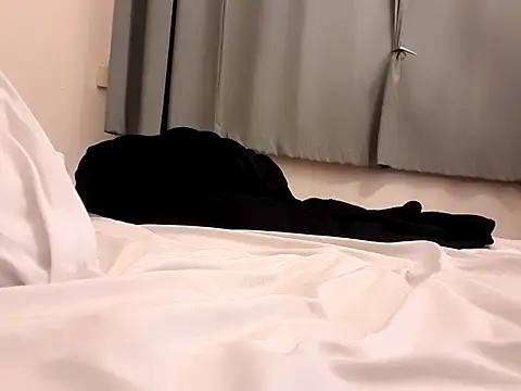 Snapshot of MystiqueRider chatting on October 11, 2025, 10:47 am MystiqueRider online show from October 11, 2025, 10:47 am