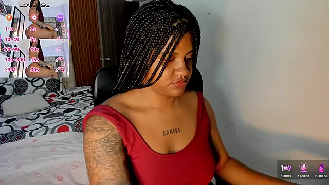 ZahraRose online show from May 8, 2026, 9:09 pm