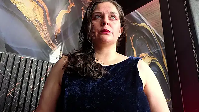 AmandaKovich online show from May 16, 2026, 7:23 pm