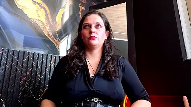 AmandaKovich online show from July 16, 2026, 7:20 pm