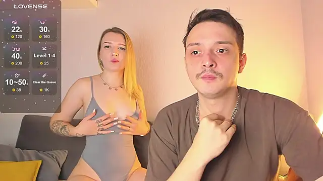 Snapshot of OnePunchGirl chatting on October 13, 2025, 1:55 pm OnePunchGirl online show from October 13, 2025, 1:55 pm