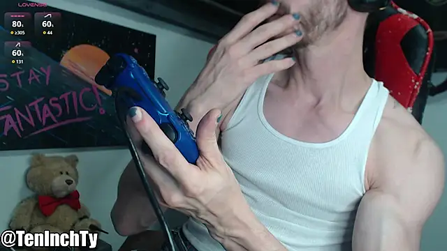 Snapshot of teninchty chatting on November 30, 2025, 5:11 am teninchty online show from November 30, 2025, 5:11 am