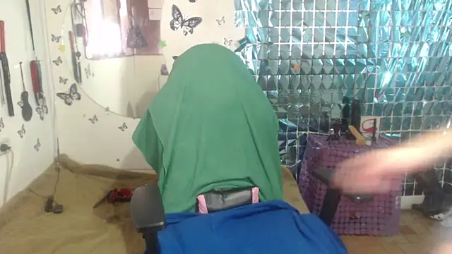 Snapshot of Meghan_sex777 chatting on March 20, 2025, 5:36 pm Meghan sex777 online show from March 20, 2025, 5:36 pm