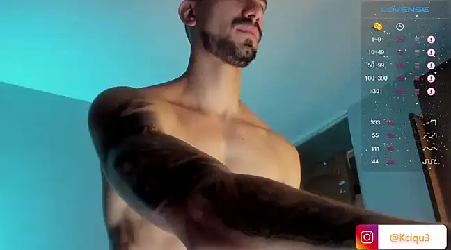 Snapshot of K_cique chatting on February 14, 2025, 6:40 pm K cique online show from February 14, 2025, 6:40 pm