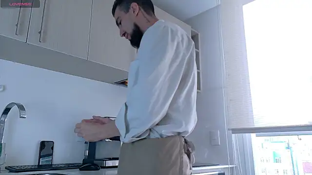 Snapshot of K_cique chatting on September 8, 2025, 9:03 pm K cique online show from September 8, 2025, 9:03 pm