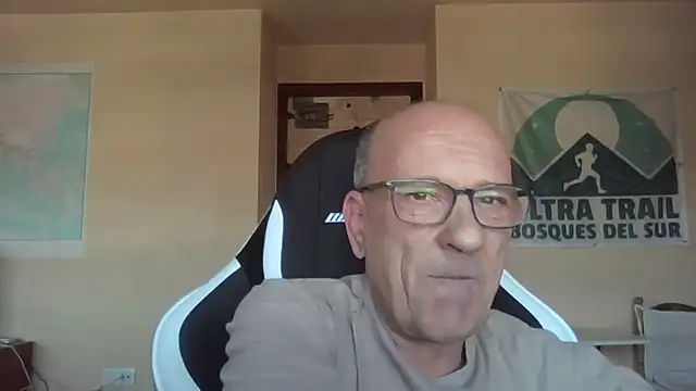 llopaco online show from April 26, 2026, 12:14 pm