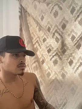 Polla21c online show from October 17, 2025, 7:05 pm