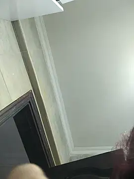 Snapshot of Loly2025 chatting on February 13, 2025, 10:00 pm Loly2025 online show from February 13, 2025, 10:00 pm