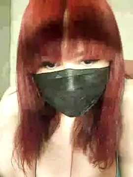 Snapshot of Loly2025 chatting on March 23, 2025, 12:58 am Loly2025 online show from March 23, 2025, 12:58 am