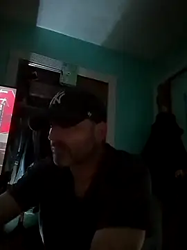 Novabear6996 online show from March 5, 2025, 7:49 am