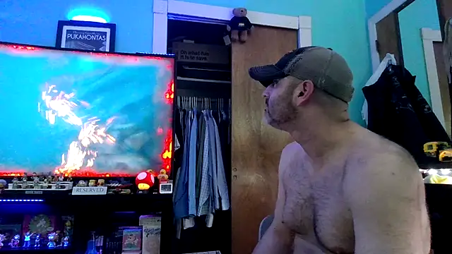 Novabear6996 online show from April 30, 2026, 8:57 pm