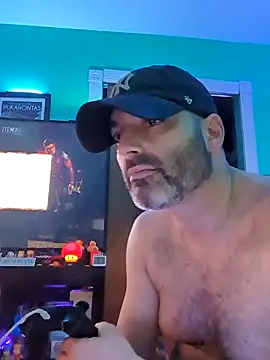 Novabear6996 online show from May 3, 2026, 9:48 am