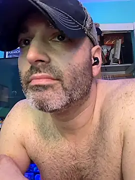 Snapshot of Novabear6996 chatting on May 24, 2026, 7:24 am Novabear6996 online show from May 24, 2026, 7:24 am
