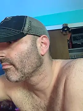Snapshot of Novabear6996 chatting on May 31, 2026, 3:58 am Novabear6996 online show from May 31, 2026, 3:58 am