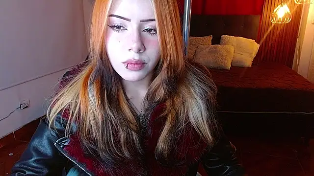 fyreandfox  online show from June 12, 2026, 8:30 pm