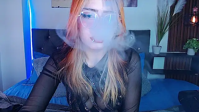 fyreandfox  online show from July 8, 2026, 7:40 pm