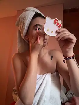 Danna Myst online show from October 8, 2025, 10:40 pm