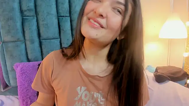 ARTEMISAKIM online show from March 18, 2025, 5:31 am