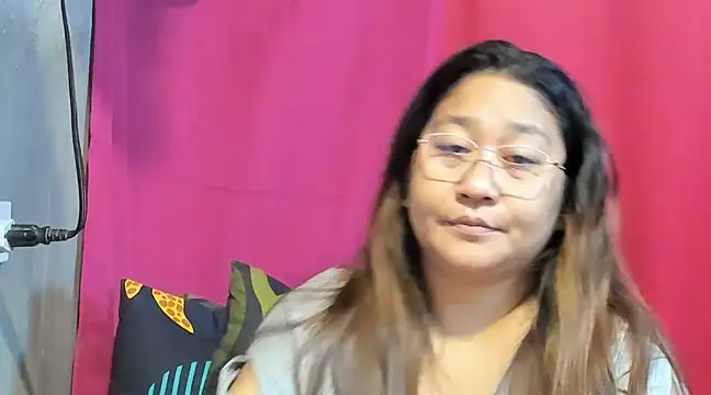 hotchubby88 online show from February 6, 2025, 12:33 am