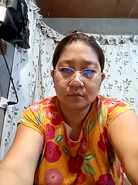 hotchubby88 online show from October 12, 2025, 11:15 pm