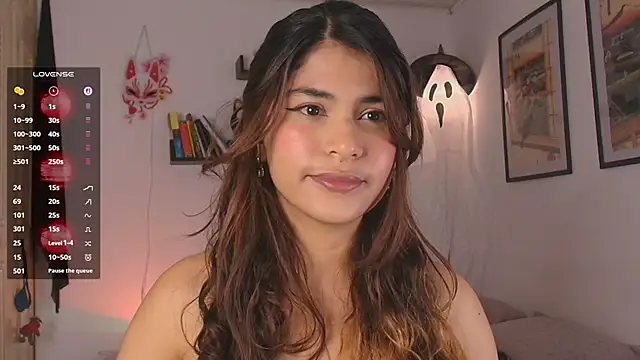 Snapshot of mmycaliope chatting on October 20, 2025, 10:43 pm mmycaliope online show from October 20, 2025, 10:43 pm