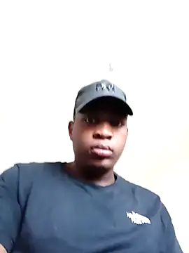 Snapshot of bosszonke123 chatting on February 23, 2025, 4:39 am bosszonke123 online show from February 23, 2025, 4:39 am