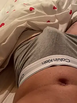 Snapshot of tiago499 chatting on February 15, 2025, 6:12 pm tiago499 online show from February 15, 2025, 6:12 pm