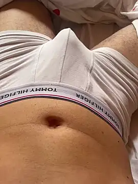 Snapshot of tiago499 chatting on February 25, 2025, 1:28 pm tiago499 online show from February 25, 2025, 1:28 pm