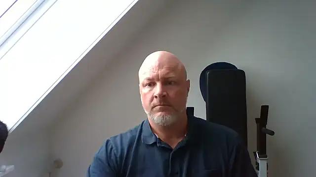 Snapshot of Lucifer29cm chatting on October 29, 2025, 8:27 am Lucifer29cm online show from October 29, 2025, 8:27 am