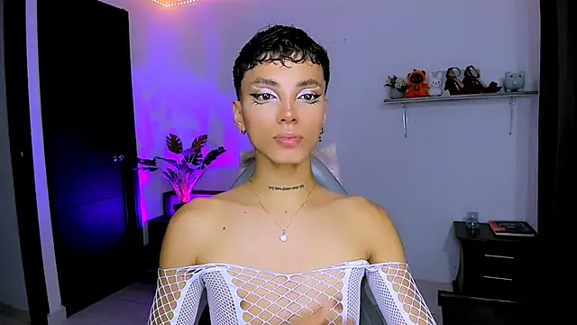 nilam valker online show from October 28, 2025, 10:23 pm