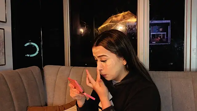 Snapshot of Ivanna_West chatting on May 13, 2026, 10:01 am Ivanna West online show from May 13, 2026, 10:01 am