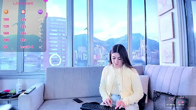 Snapshot of Ivanna_West chatting on July 27, 2026, 11:39 am Ivanna West online show from July 27, 2026, 11:39 am