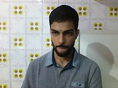 Gabrielteixeira120 online show from May 8, 2026, 11:48 am