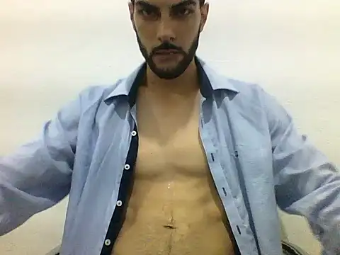 Gabrielteixeira120 online show from May 9, 2026, 9:09 pm