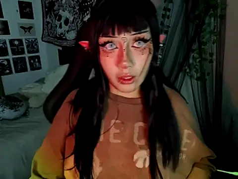 blue katt online show from November 10, 2025, 10:20 pm