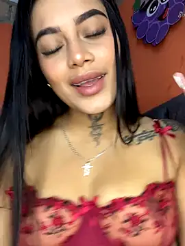 Snapshot of Emily_sharlot chatting on September 19, 2025, 12:17 pm Emily sharlot online show from September 19, 2025, 12:17 pm